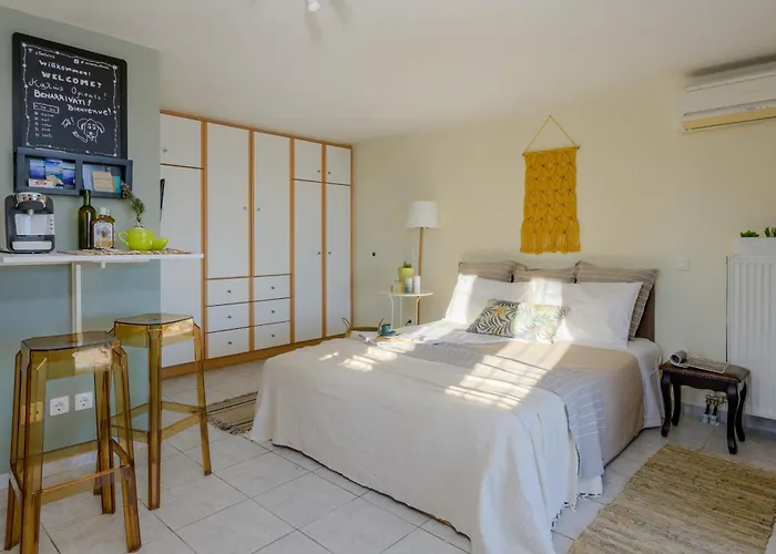 Vivian's - Endless View * 斯沃伦塔