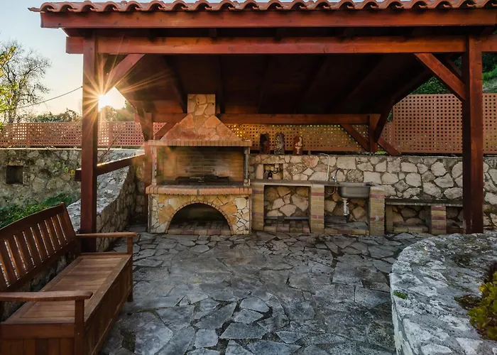 Vivian's - Endless View 斯沃伦塔