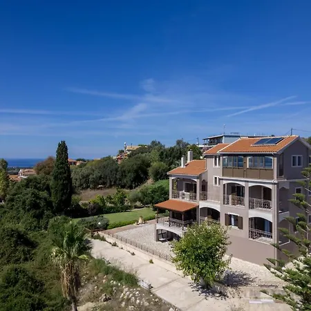 Vivian's - Endless View Svoronata